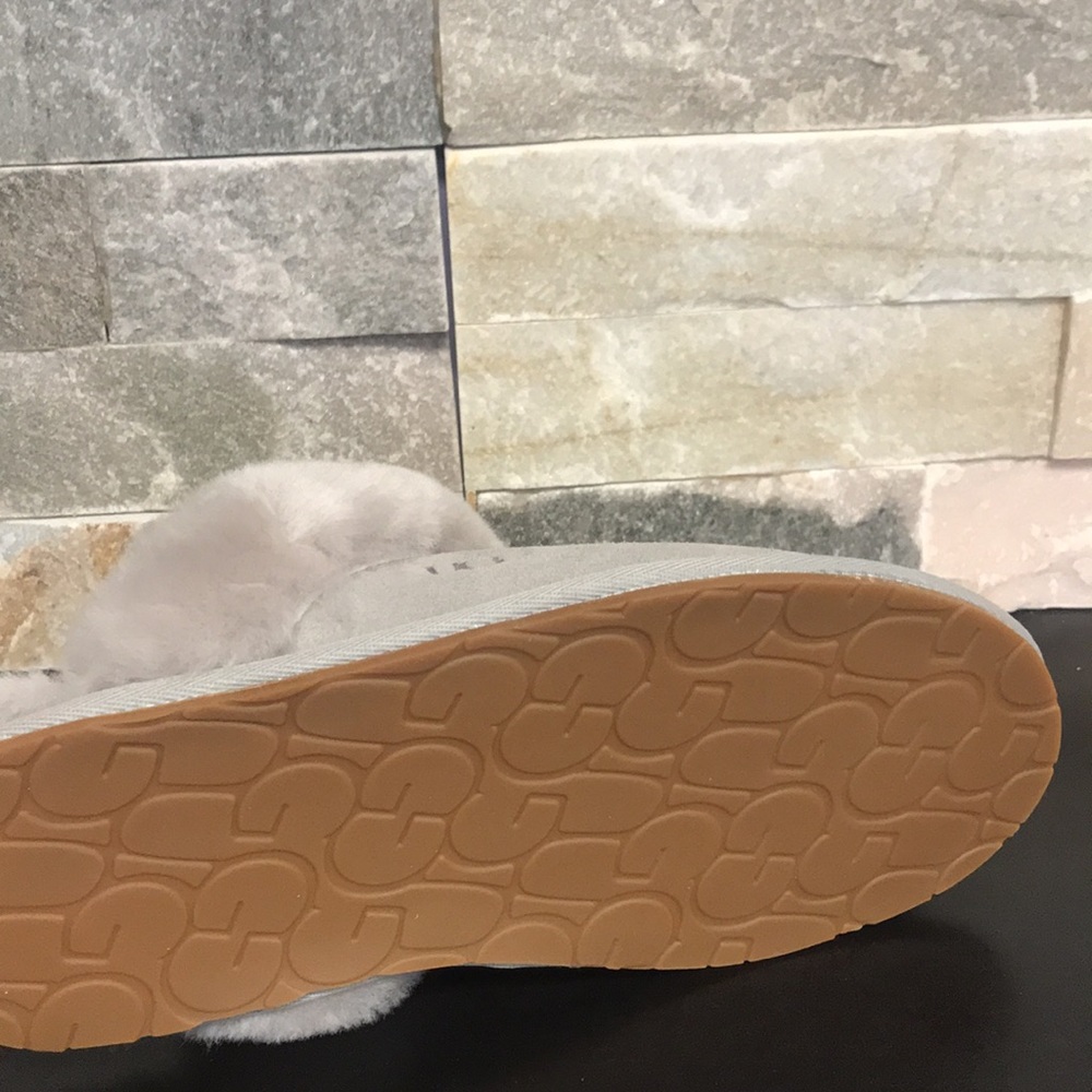🎁 UGG Scuffette II Women's Slipper - Picture 8 of 8